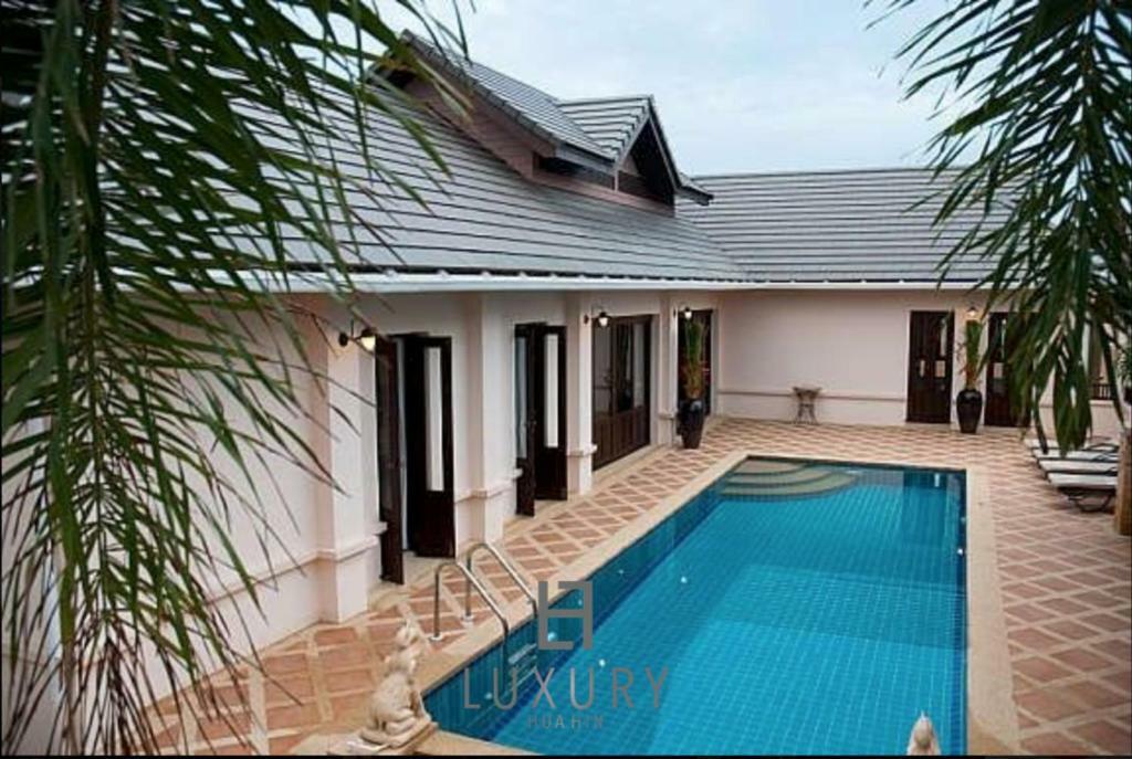 4 Bedroom Private Bali Style Villa Hh6 HHQ Eksteriør billede
