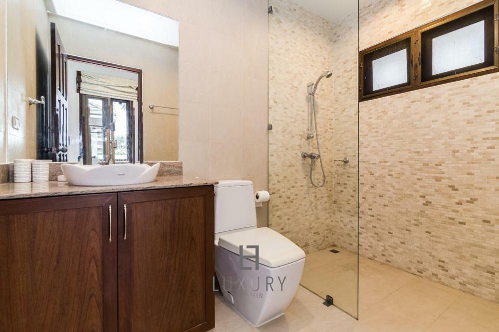 4 Bedroom Private Bali Style Villa Hh6 HHQ Eksteriør billede